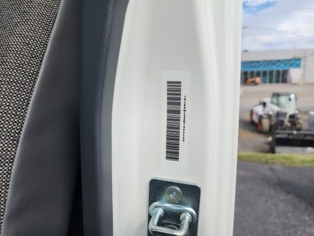 2024 Chevrolet Silverado photo 12