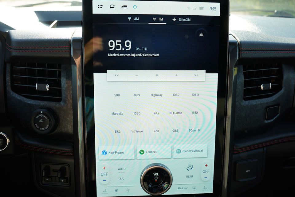 2024 Ford Expedition Limited photo 28