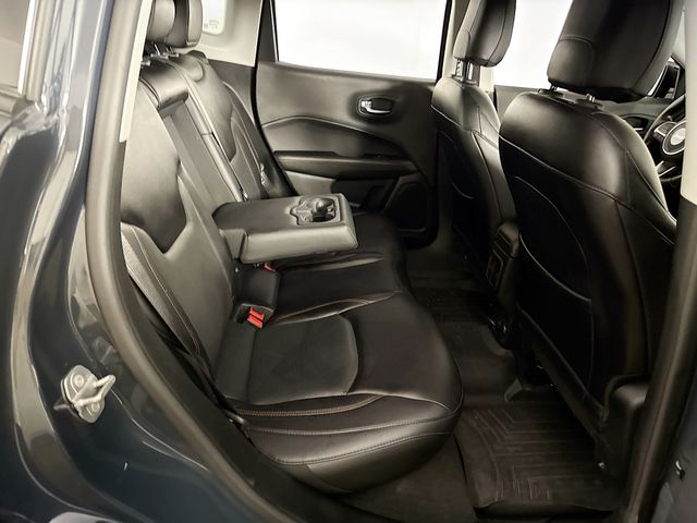 2017 Jeep Compass Limited photo 29