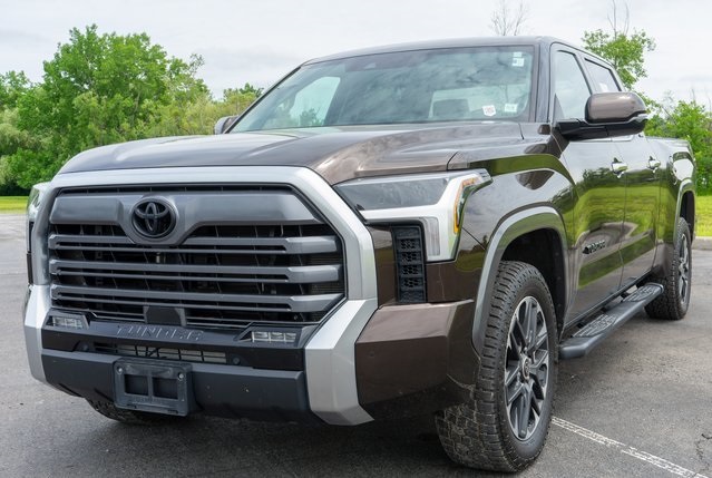 2022 Toyota Tundra Limited photo 2