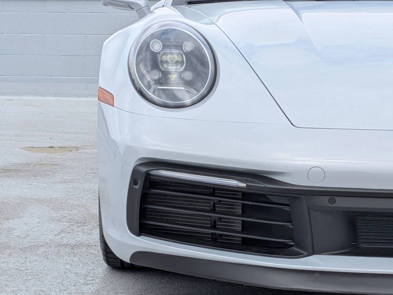 2024 Porsche 911 S photo 12