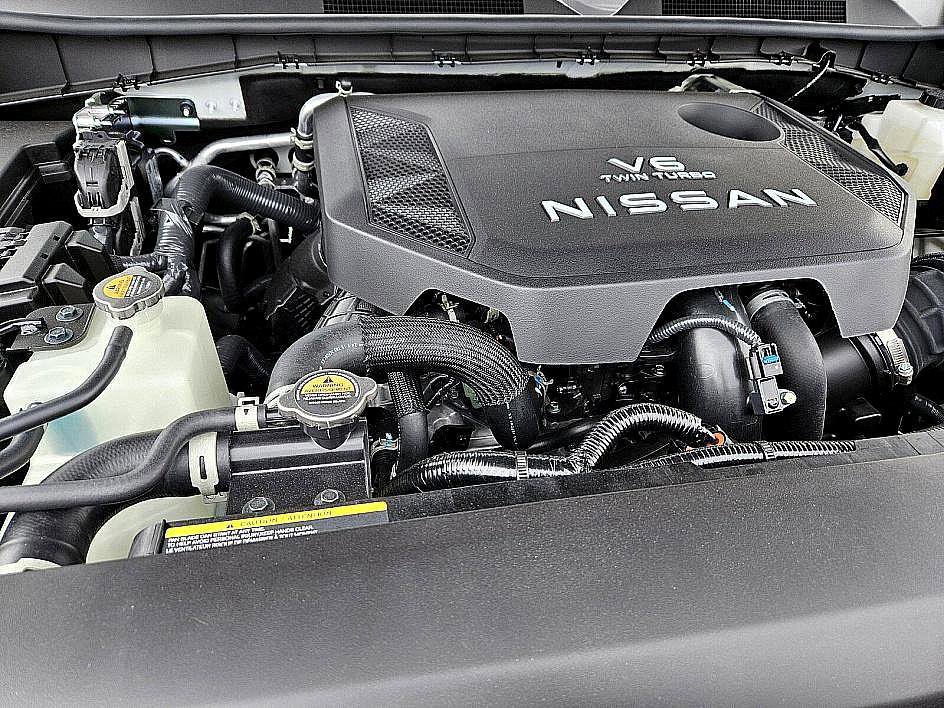 2025 Nissan Armada photo 16