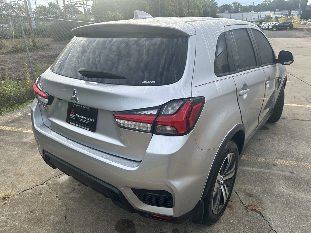 2023 Mitsubishi Outlander Sport ES photo 4