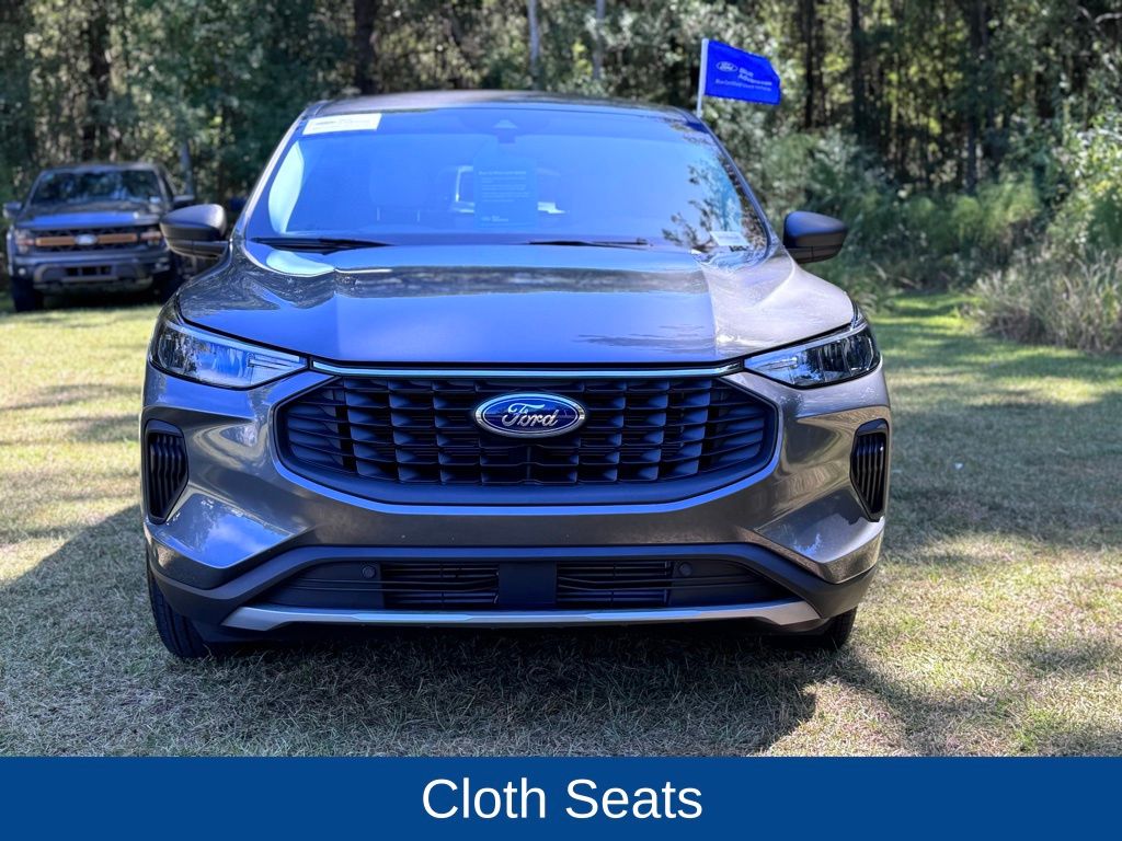 2024 Ford Escape Active photo 2