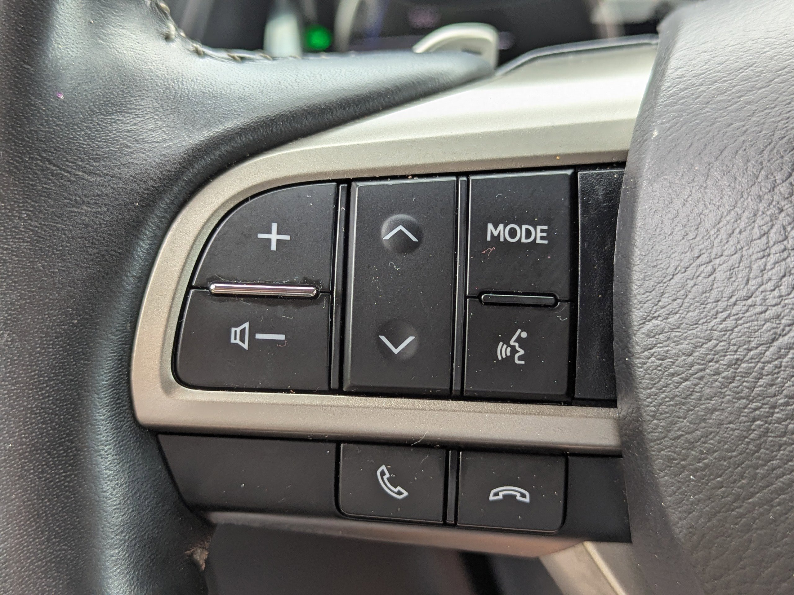2020 Lexus RX 450h Luxury photo 37