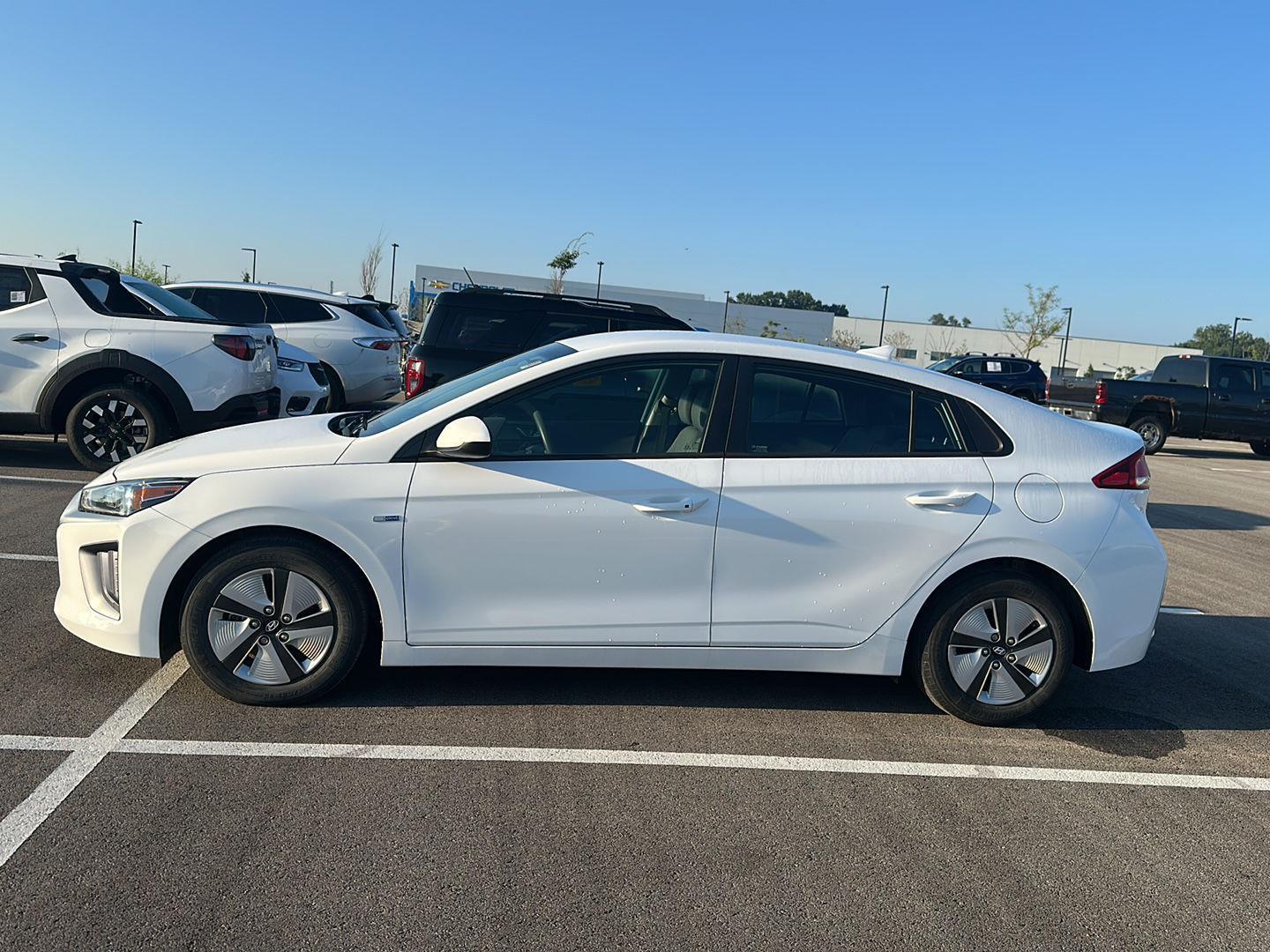 Certified 2020 Hyundai IONIQ Blue with VIN KMHC65LC3LU212334 for sale in Kansas City