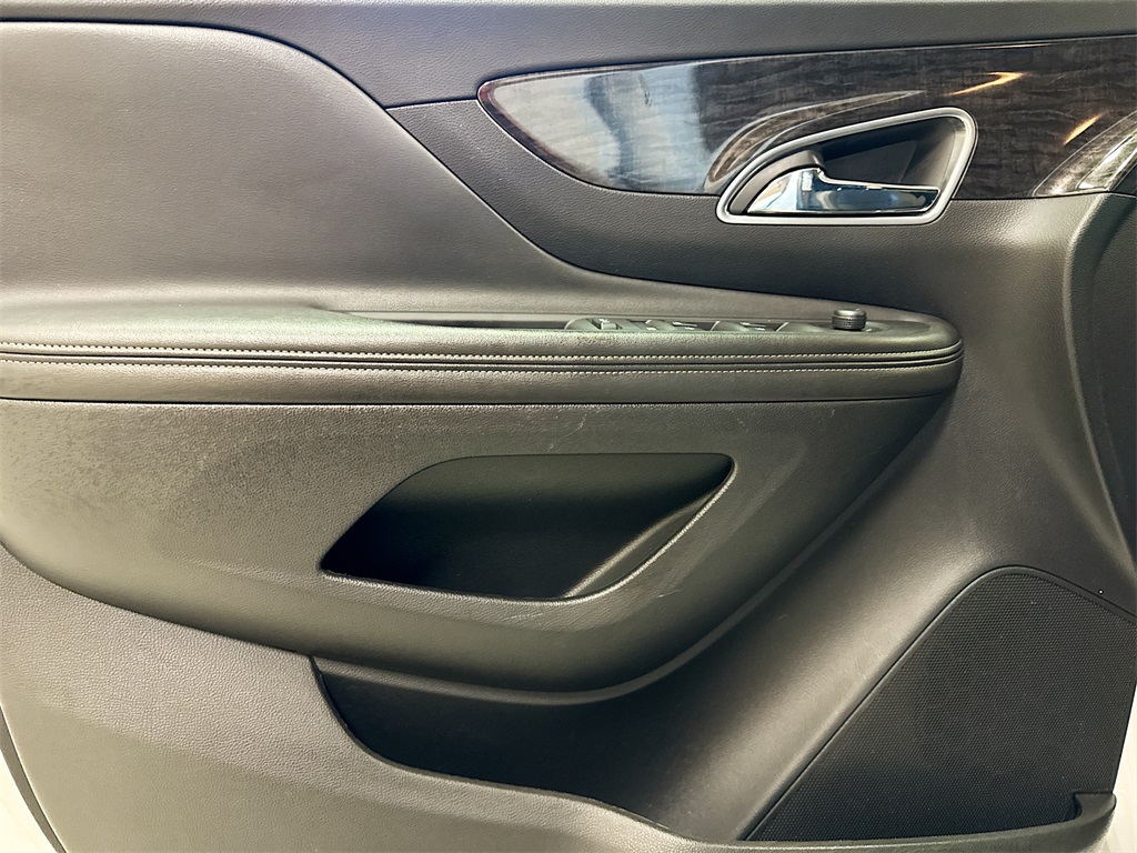 2016 Buick Encore Base photo 18