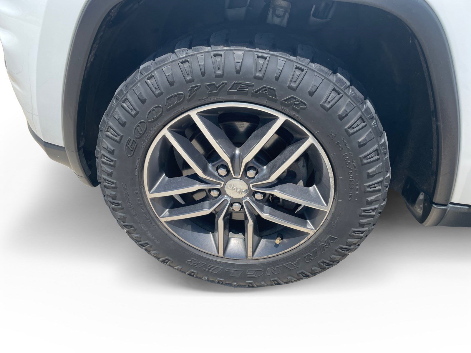 2017 Jeep Grand Cherokee Limited photo 11