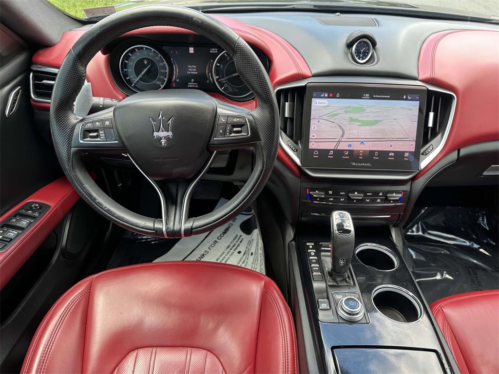 2022 Maserati Ghibli Modena Q4 photo 3