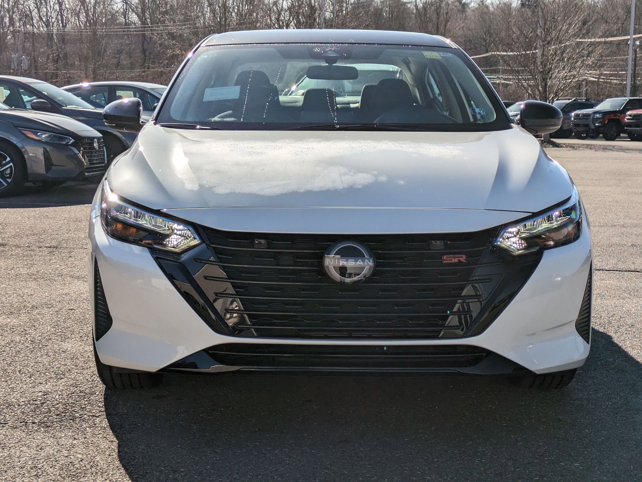 2025 Nissan Sentra SR photo 2