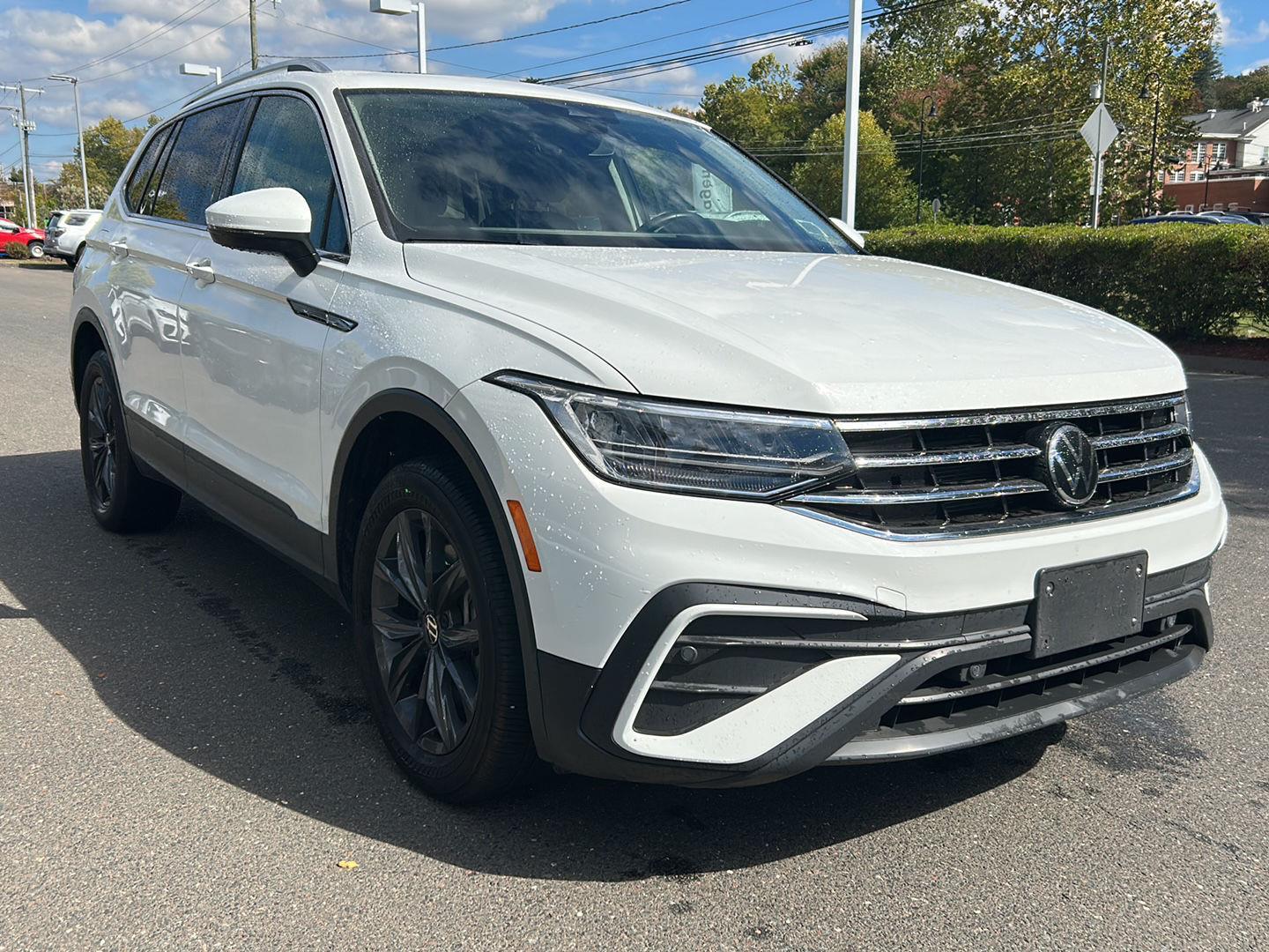 2022 Volkswagen Tiguan SE photo 5