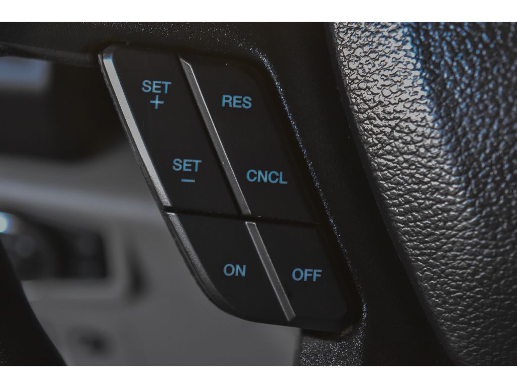 2020 Ford F-150 XL photo 11