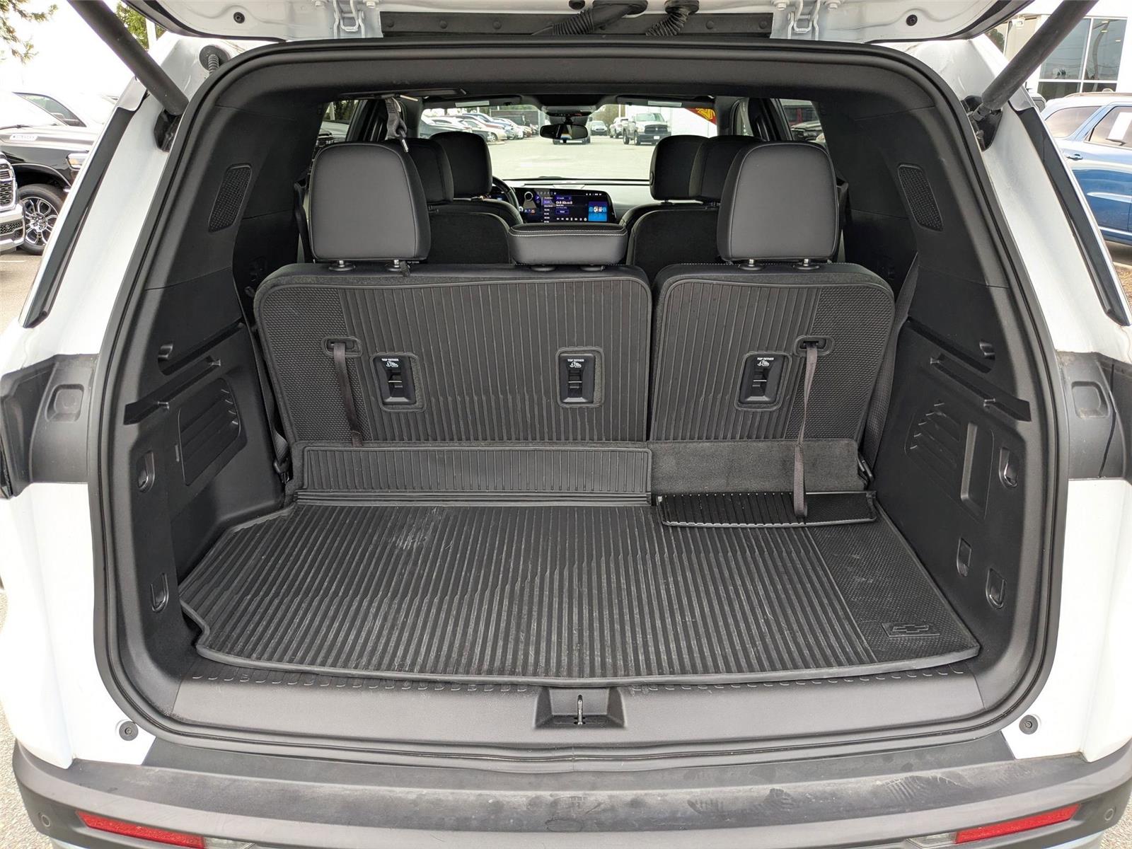 2024 Chevrolet Traverse 1LT photo 32