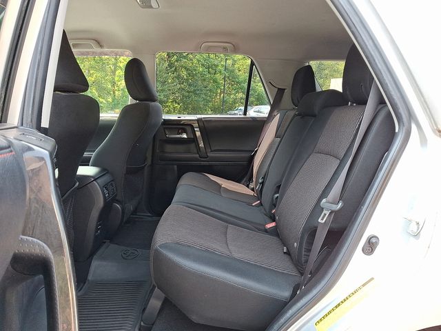 2016 Toyota 4Runner Trail photo 9