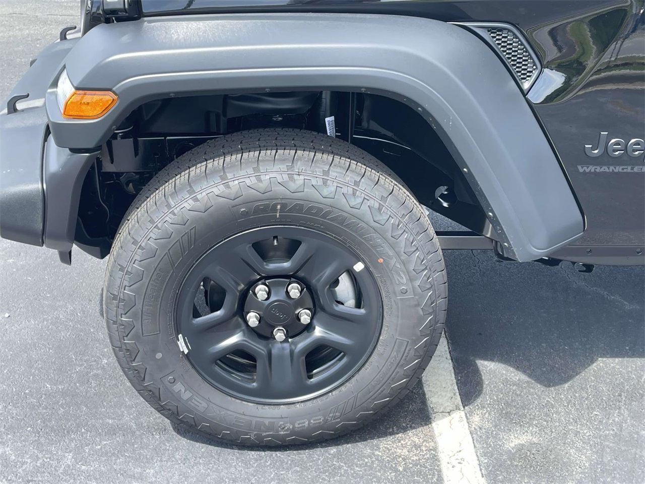 2025 Jeep Wrangler Sport photo 30