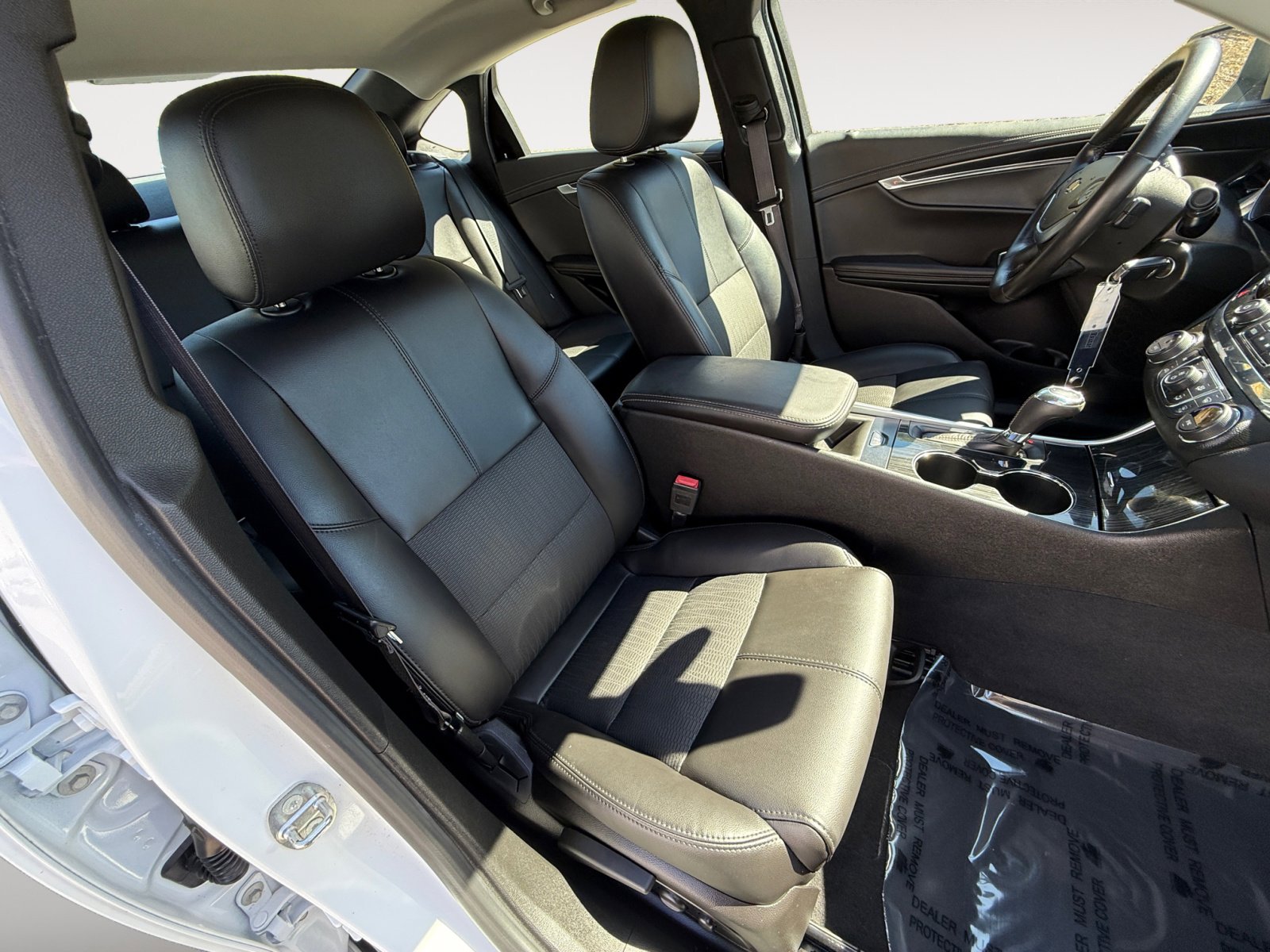 2017 Chevrolet Impala 1LT photo 19