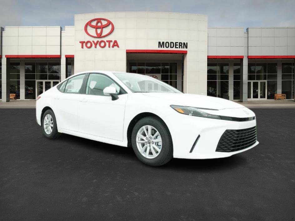 2025 Toyota Camry LE photo 30