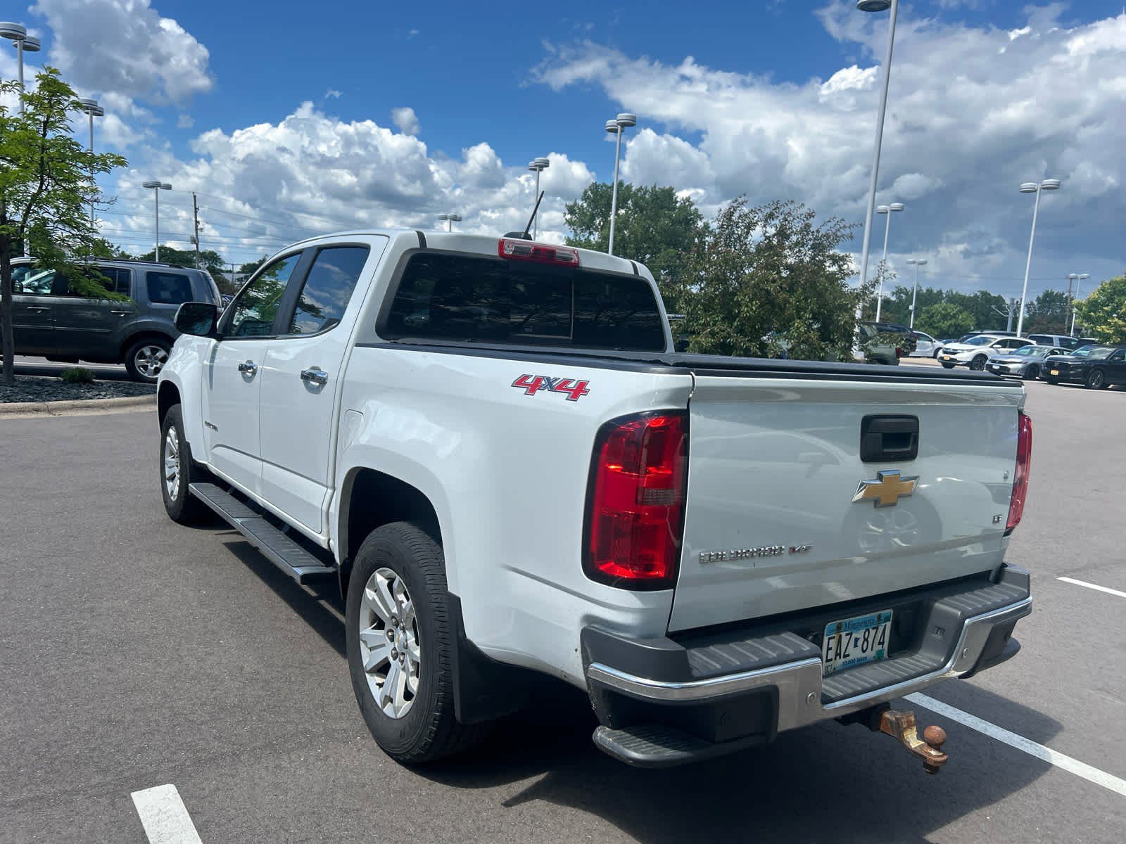 2019 Chevrolet Colorado LT photo 3