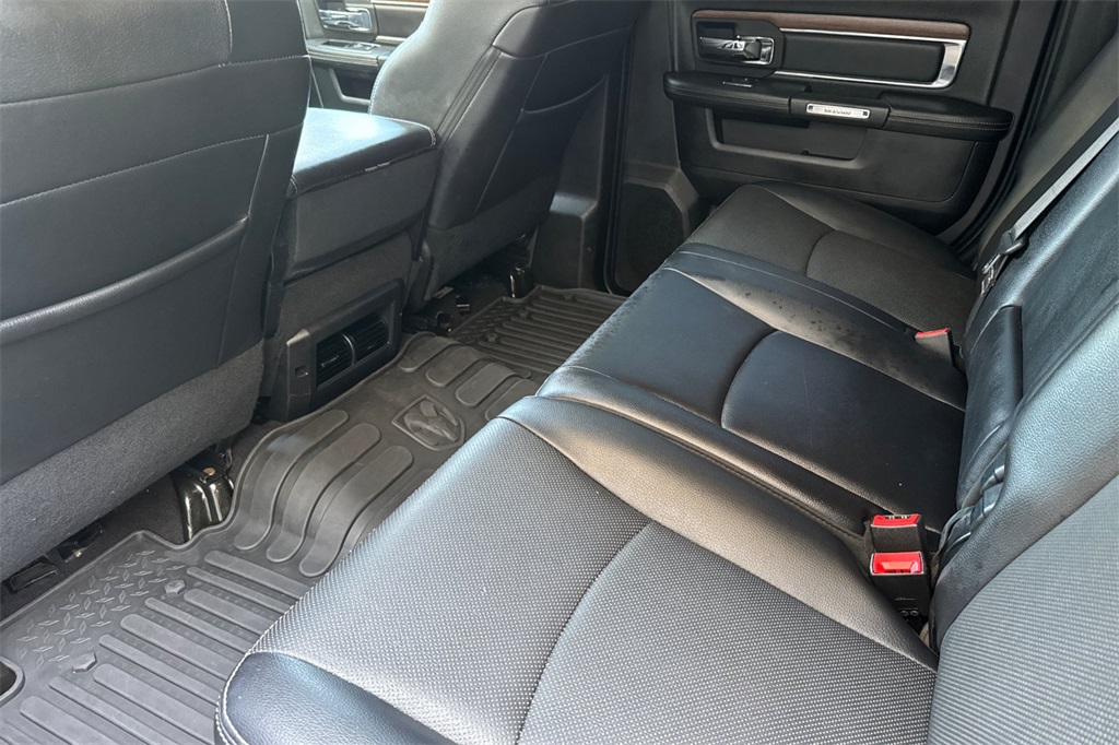 2017 Ram 3500 Laramie photo 12