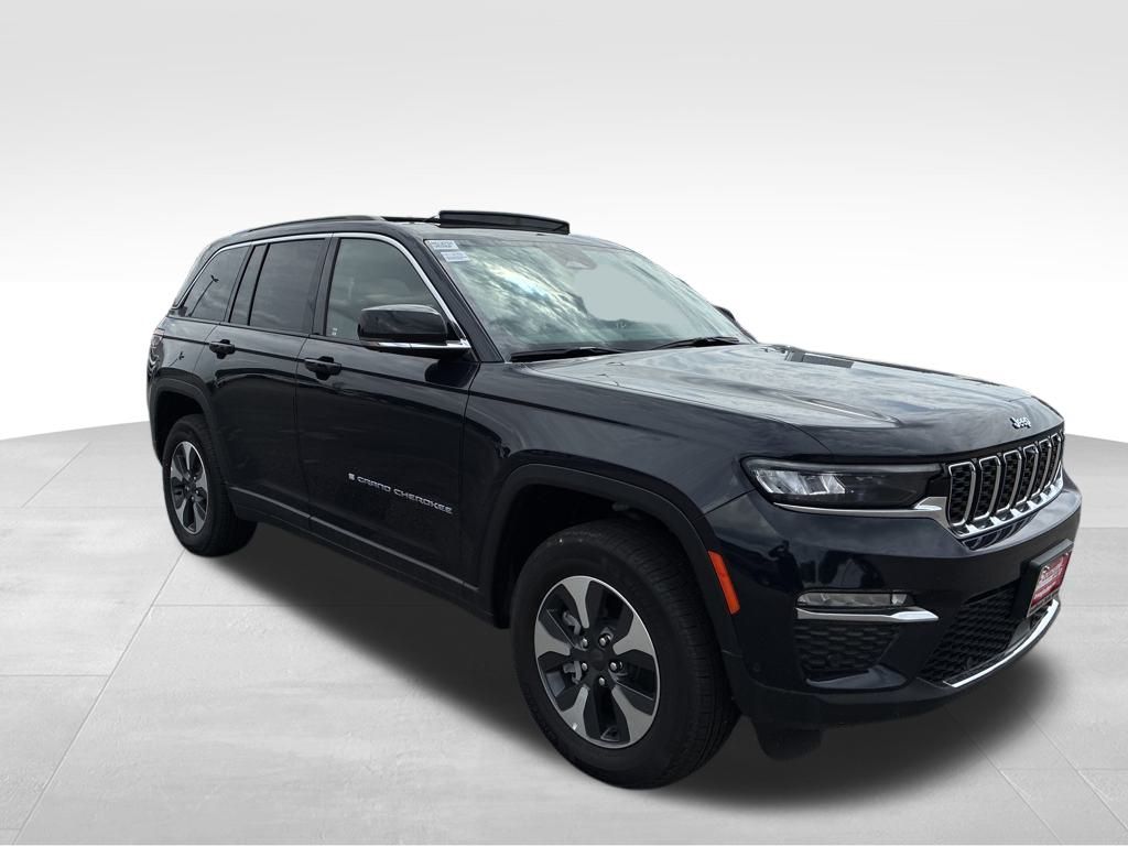 2024 Jeep Cherokee Limited 4xe photo 7