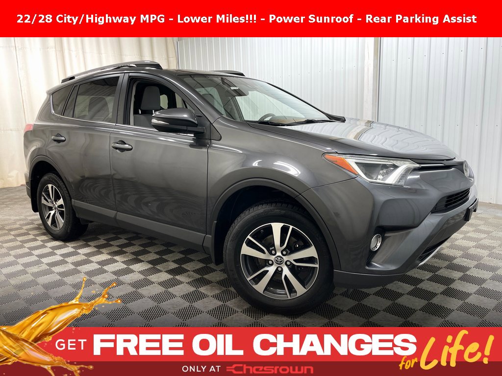 2018 Toyota RAV4 XLE's photo