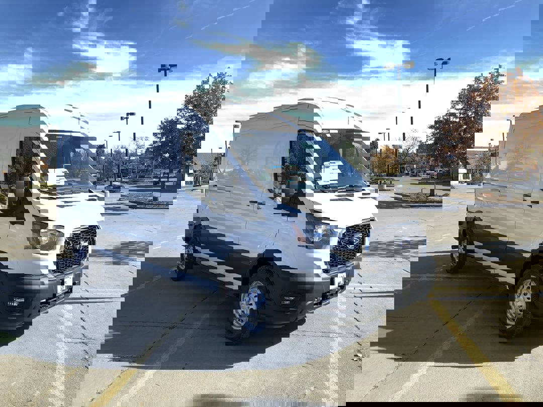 2026 Ford Transit Cargo Van photo 2