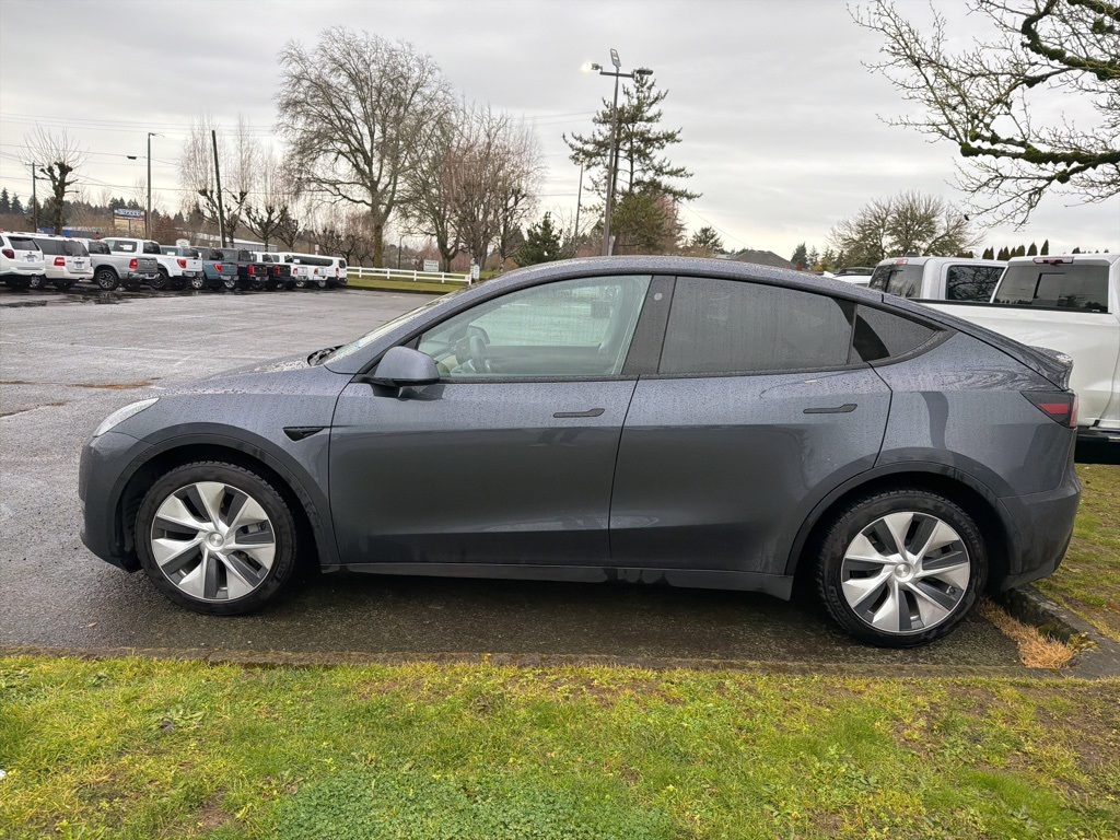 Used 2021 Tesla Model Y Long Range with VIN 5YJYGDEE2MF278416 for sale in Hillsboro, OR