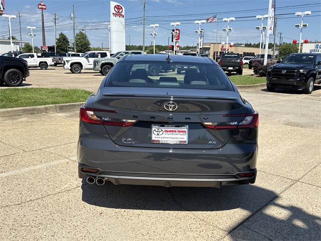 2025 Toyota Camry SE photo 4