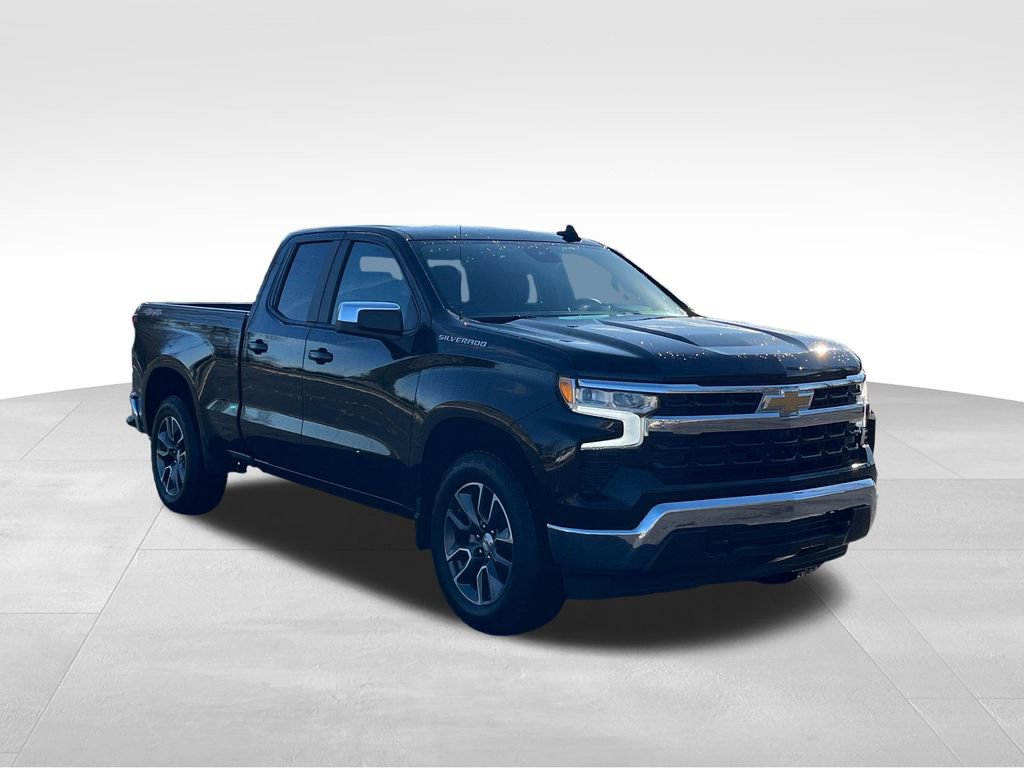 2024 Chevrolet Silverado 1500 LT's photo