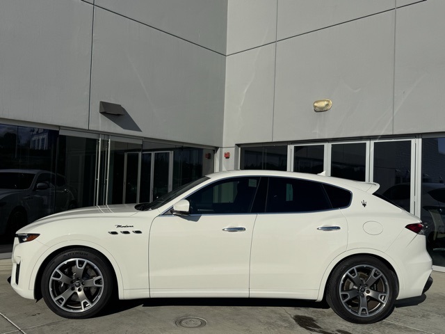 2022 Maserati Levante Modena photo 4