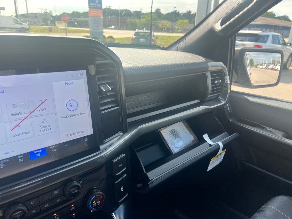 2025 Ford F-150 STX photo 15