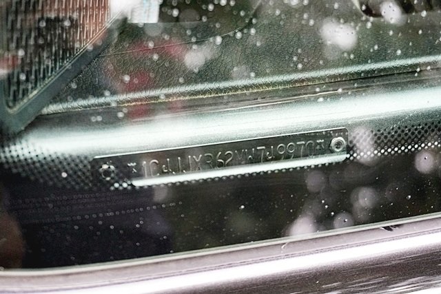 Used 2021 Gray Jeep Unlimited Rubicon 4xe image 35