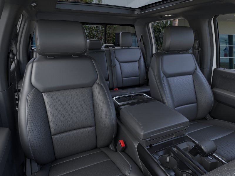 2025 Ford F-150 Lariat photo 10