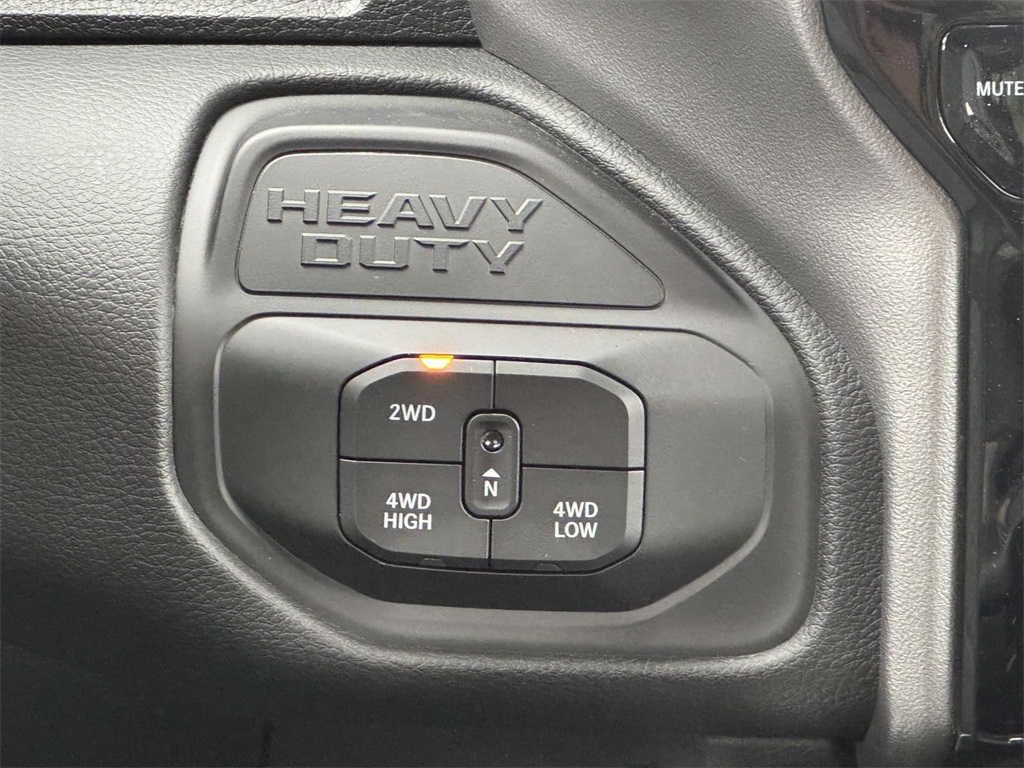2025 Ram 2500 Big Horn photo 19