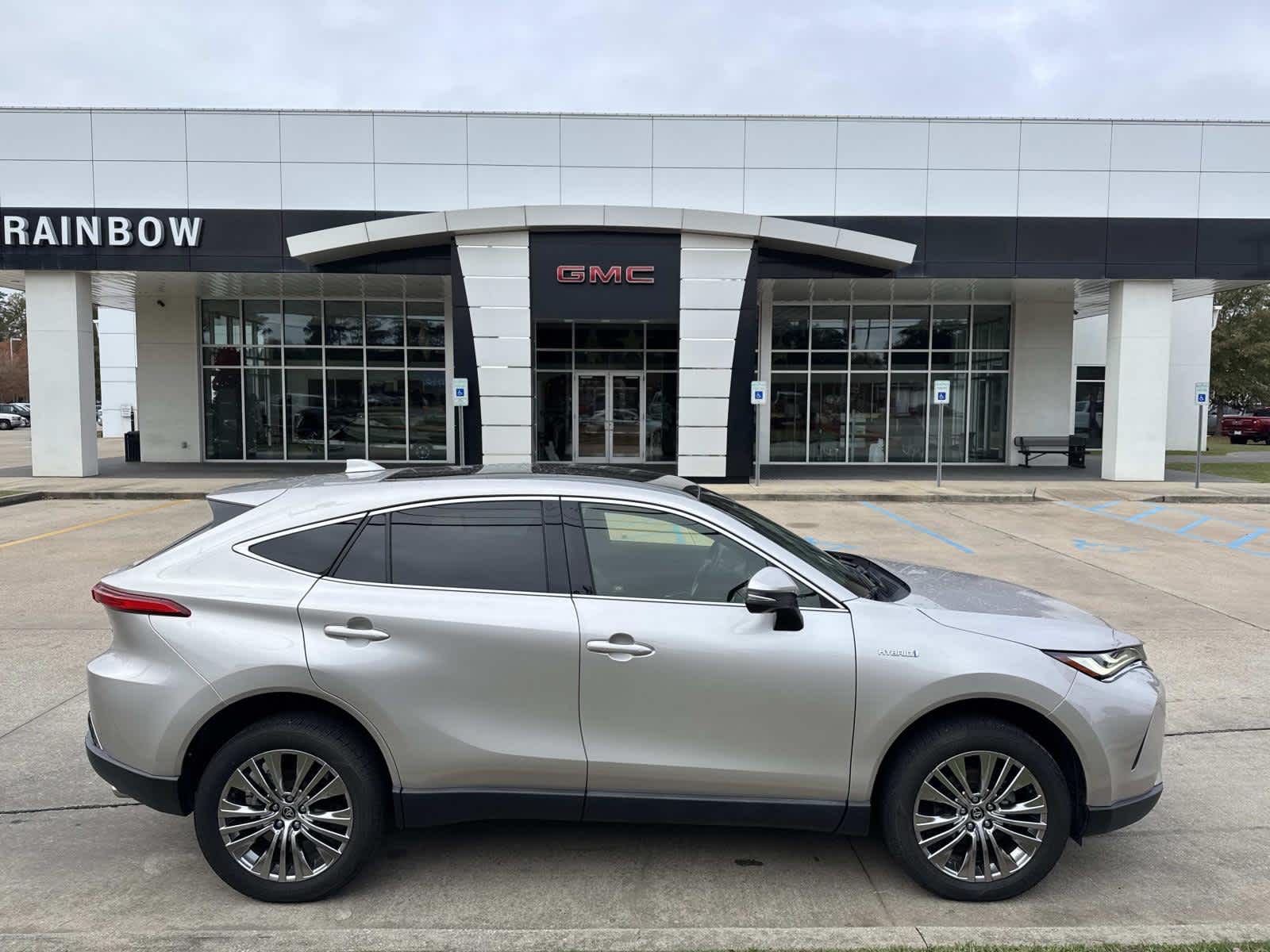 2021 Toyota Venza Limited's photo