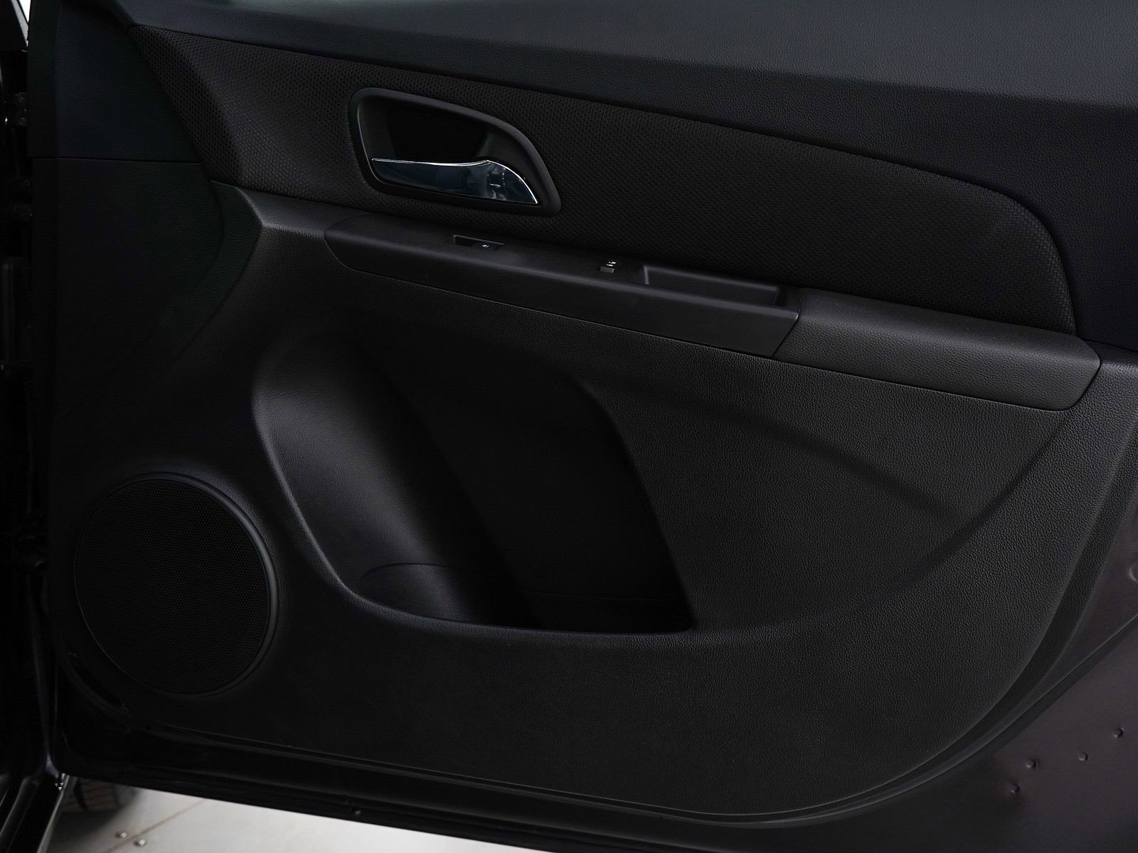2016 Chevrolet Cruze LT photo 7