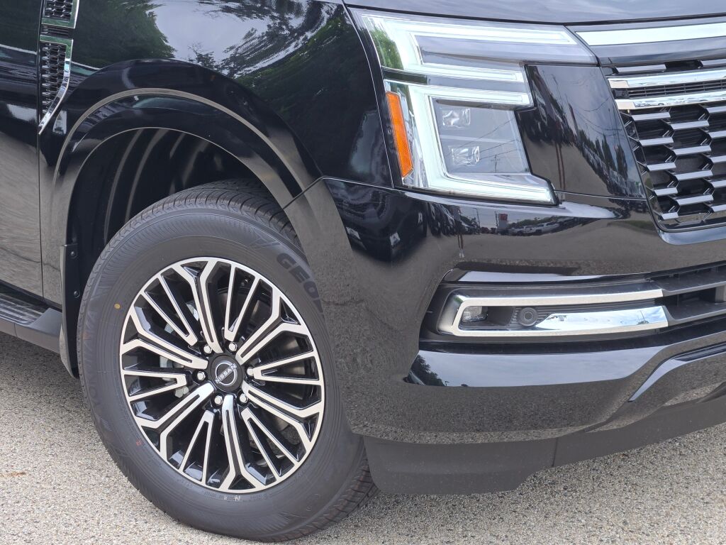 2025 Nissan Armada Platinum photo 4