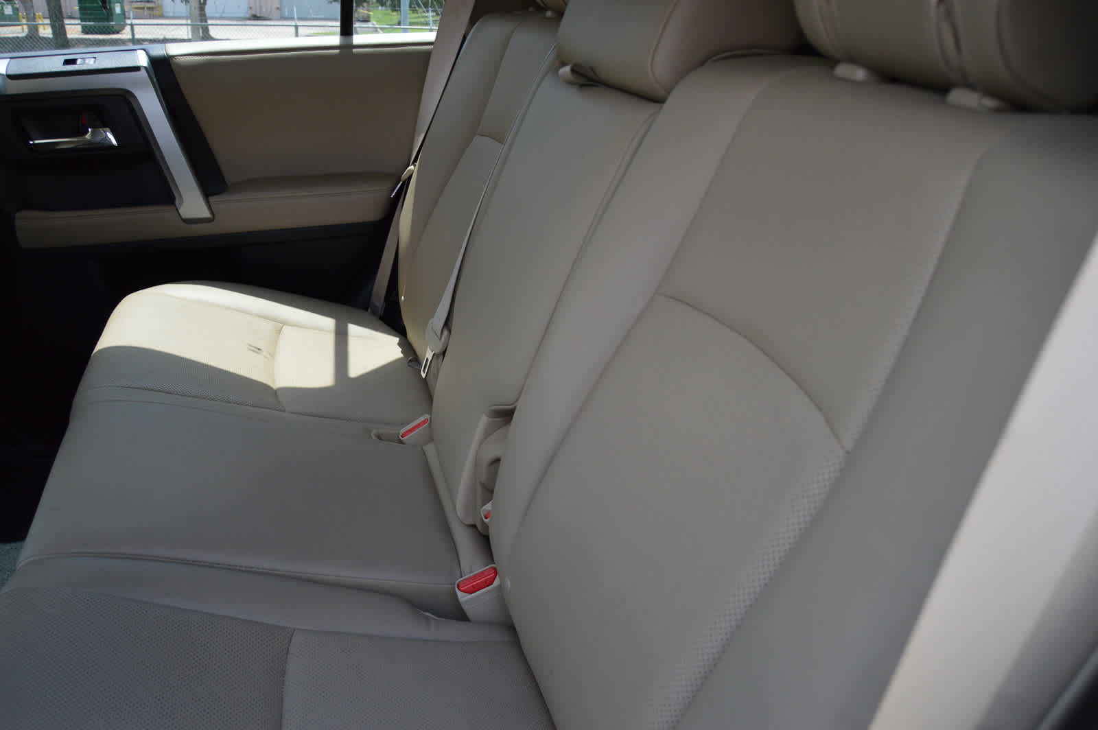 2022 Toyota 4Runner Limited photo 22