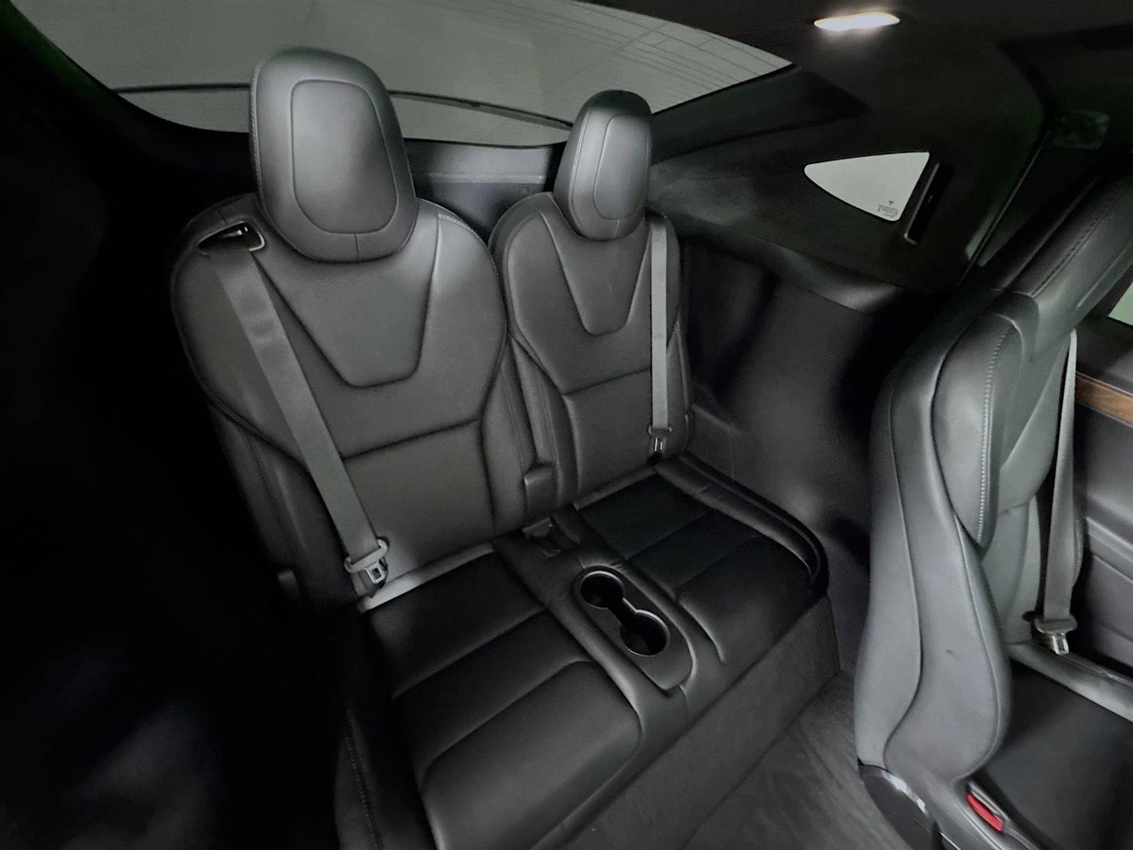 2020 Tesla Model X Long Range photo 30