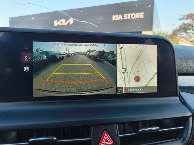 2024 Kia Seltos S photo 7