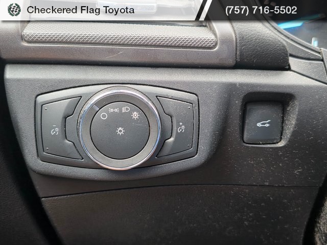 2020 Ford Fusion S photo 9