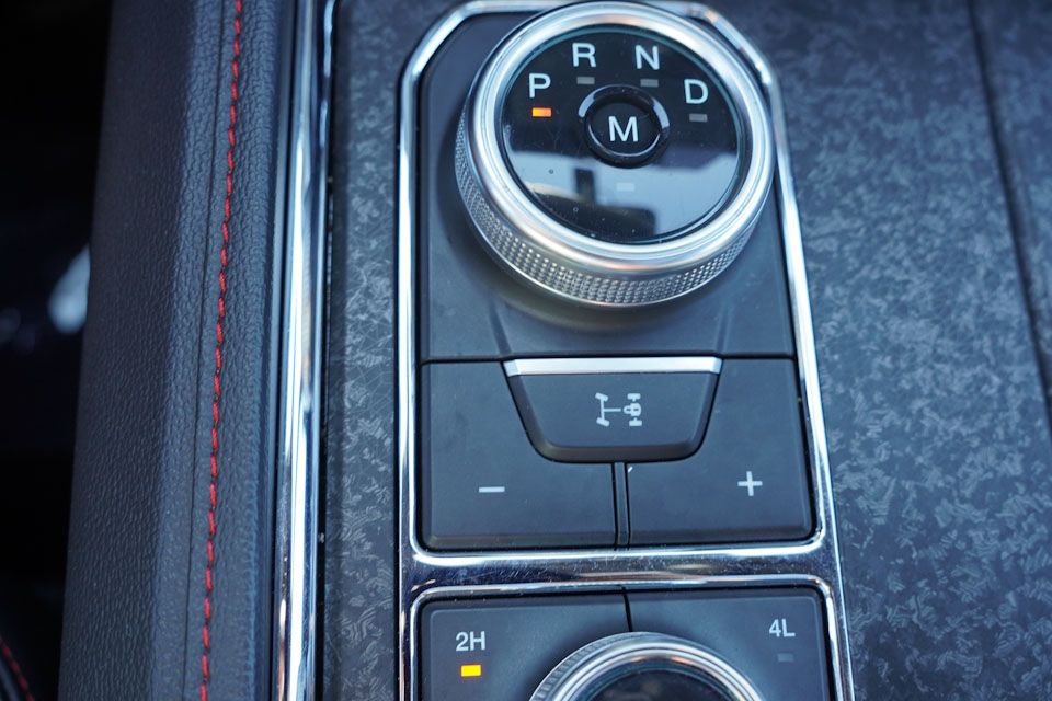 2024 Ford Expedition Limited photo 31