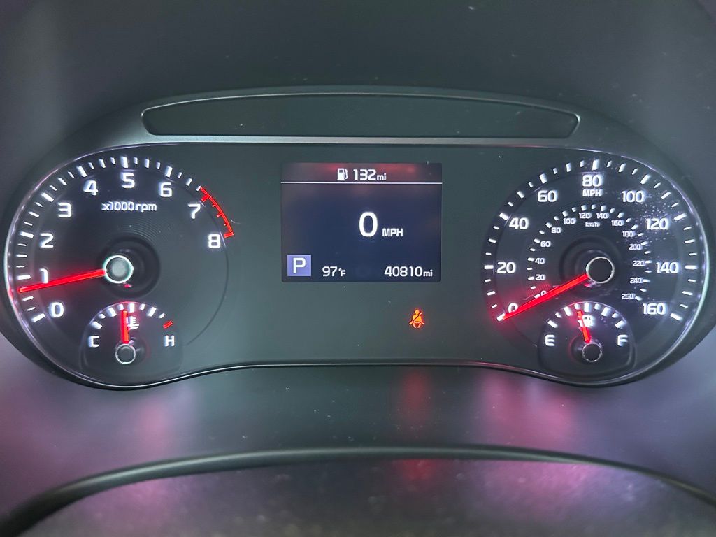 2020 Kia Soul LX S X-Line photo 13