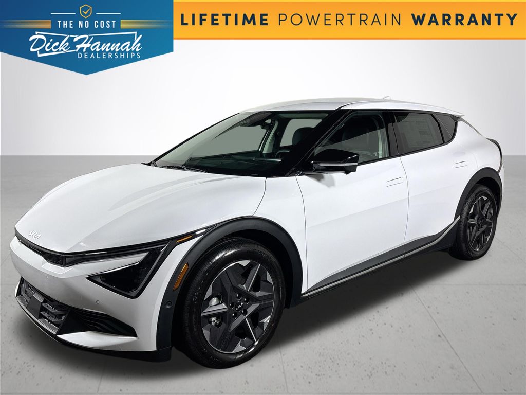 2025 Kia EV6 Light L/R's photo