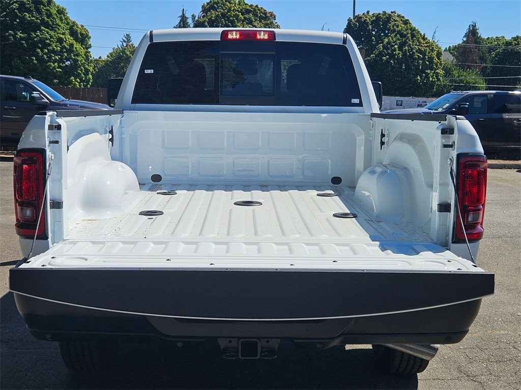 2025 Ram 2500 Tradesman photo 10