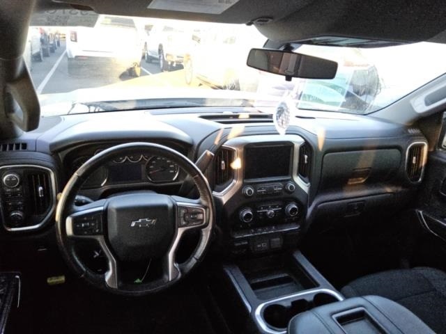 Used 2021 Chevrolet Silverado 1500 LT Trail Boss with VIN 3GCPYFED2MG429583 for sale in Kansas City