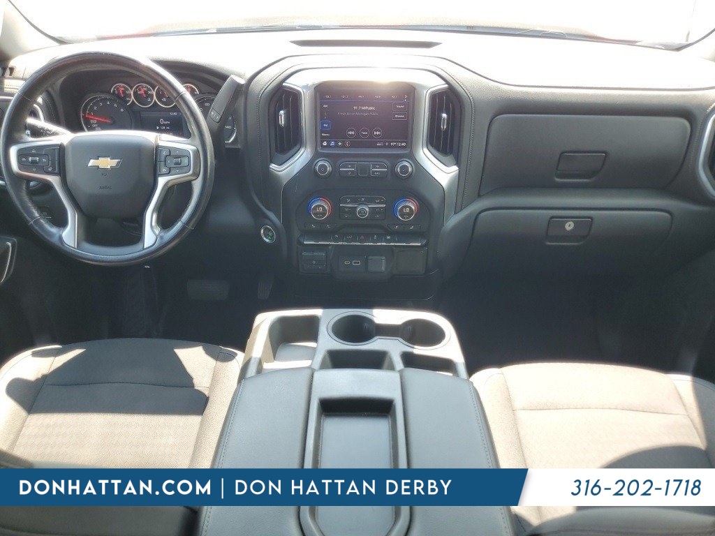 2019 Chevrolet Silverado 1500 LT photo 2
