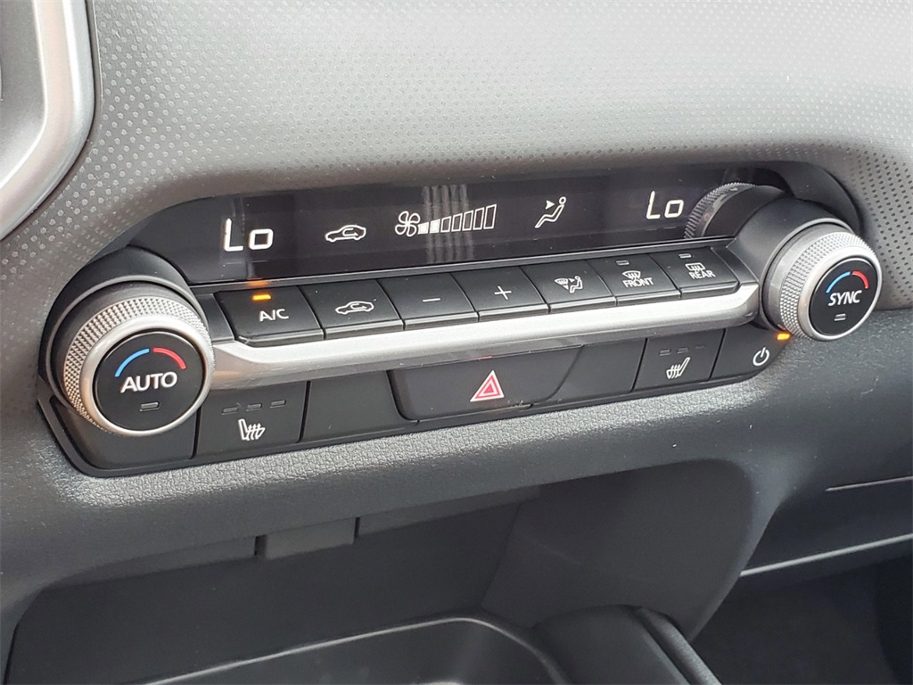 2025 Mazda CX-50 2.5 S Premium photo 24