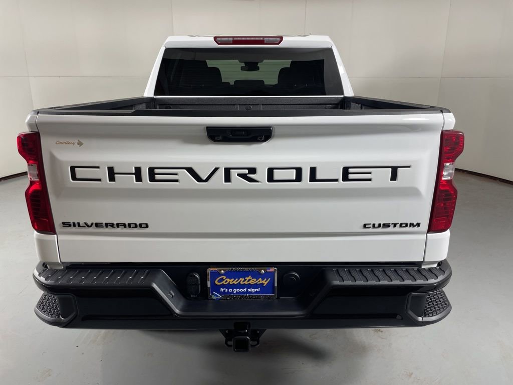 2026 Chevrolet Silverado 1500 Custom Trail Boss photo 3