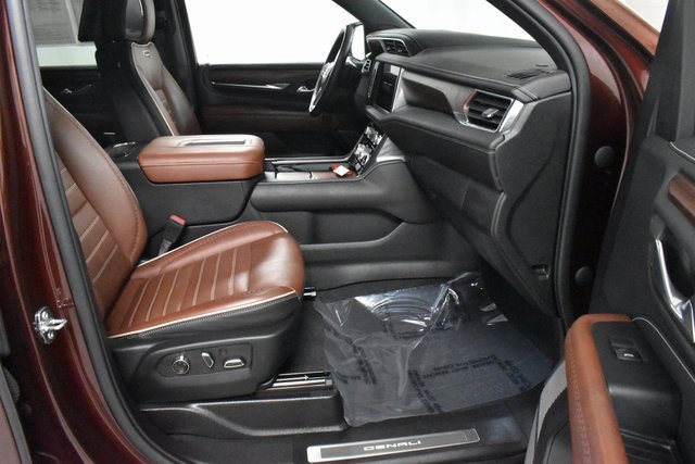 2023 Gmc Yukon XL Denali Ultimate photo 12